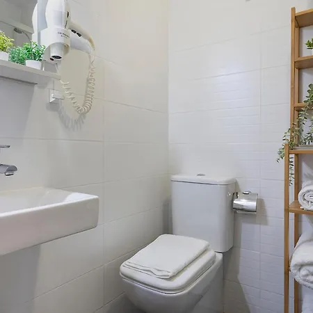 Apartamento Reformado En Pleno Centro By Rent Me Malaga Exterior photo