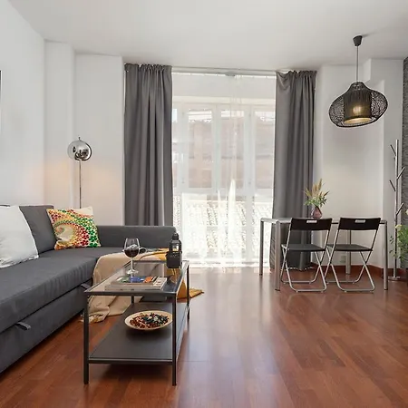 Apartamento Reformado En Pleno Centro By Rent Me Malaga Exterior photo